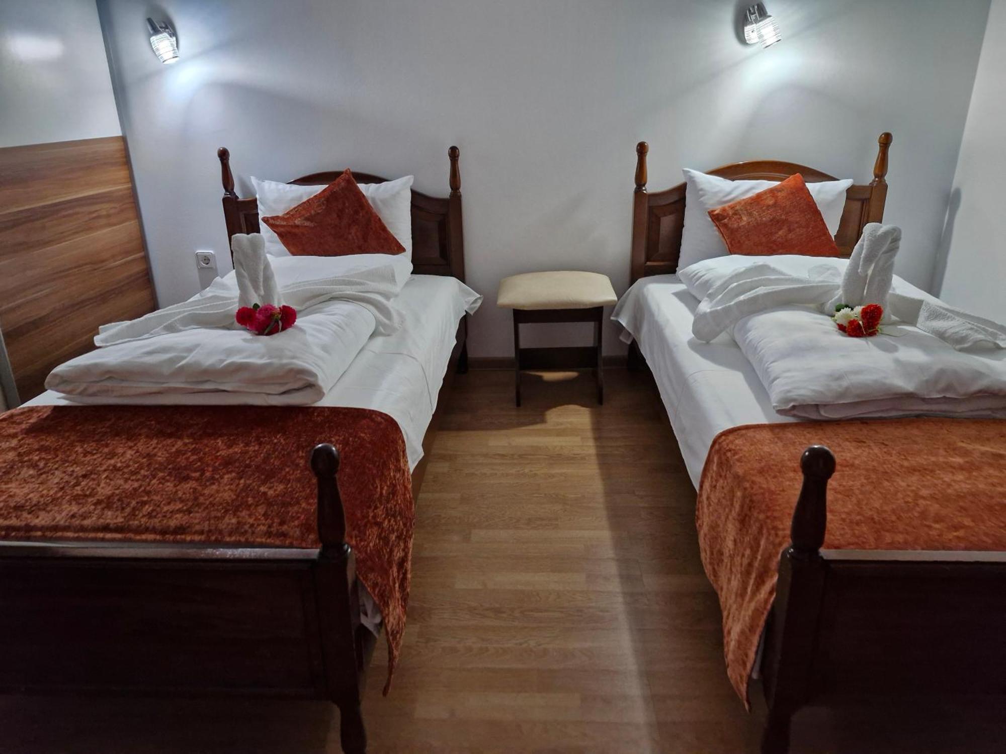 Mary Apartment Сібіу Екстер'єр фото